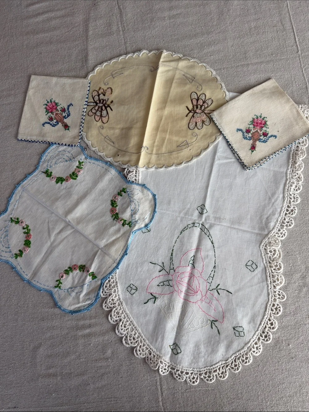 VTG Lot of 5 Floral Embroidered Doilies & Napkins - White, Cream, Pink, Blue